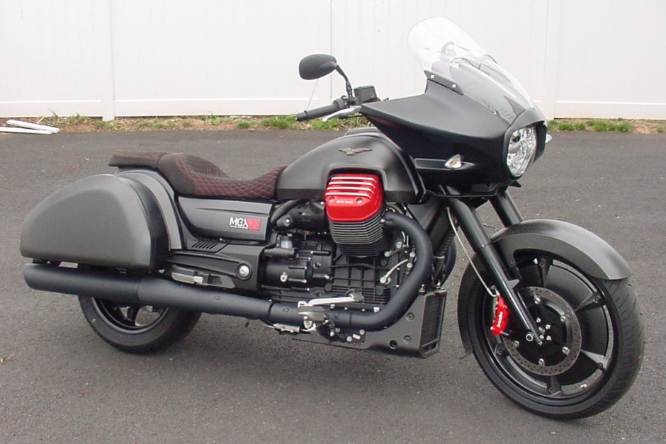 2017 Moto Guzzi MGX-21 sold at auction for $10,777