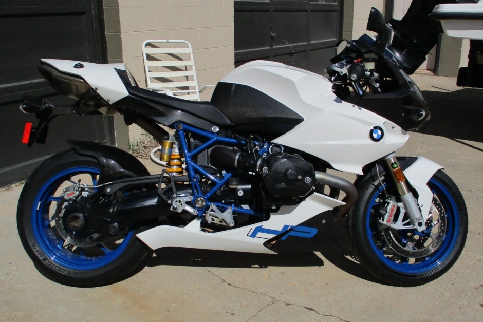 2010 BMW HP Series sold at auction for $18,250