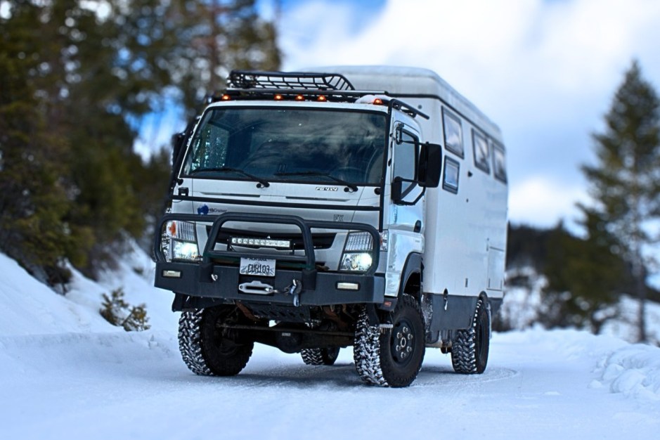 2017 Mitsubishi Canter sold at auction for $122,000