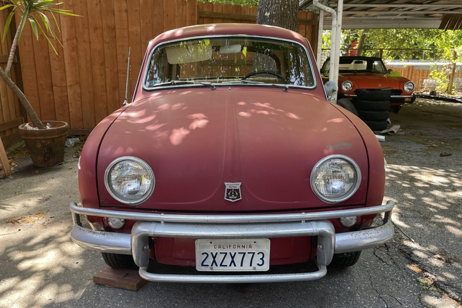 1966 Renault Dauphine sold at auction for $4,600