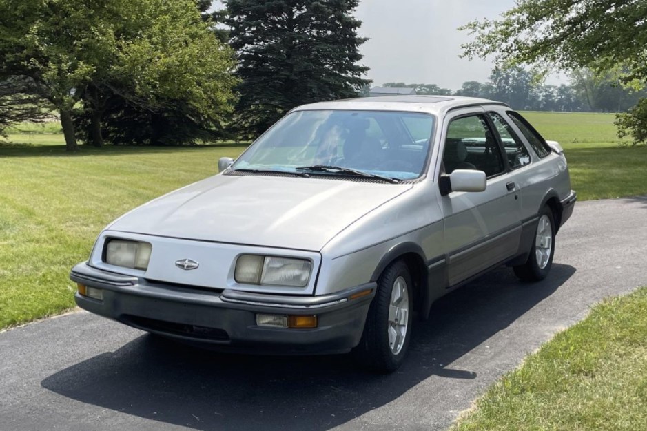 1988 Merkur XR4Ti sold at auction for $3,999