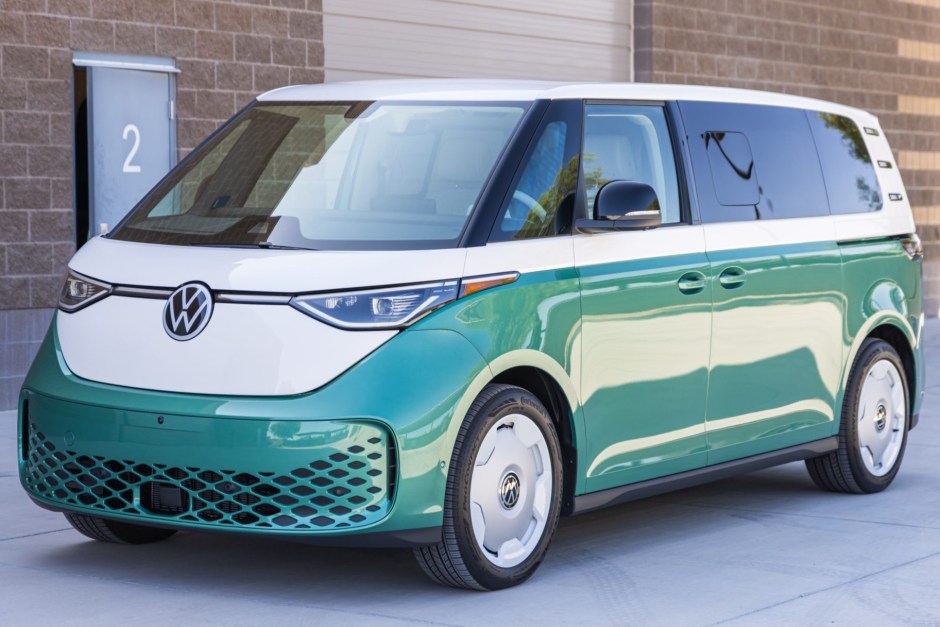 2025 Volkswagen ID. Buzz sold at auction for $61,500
