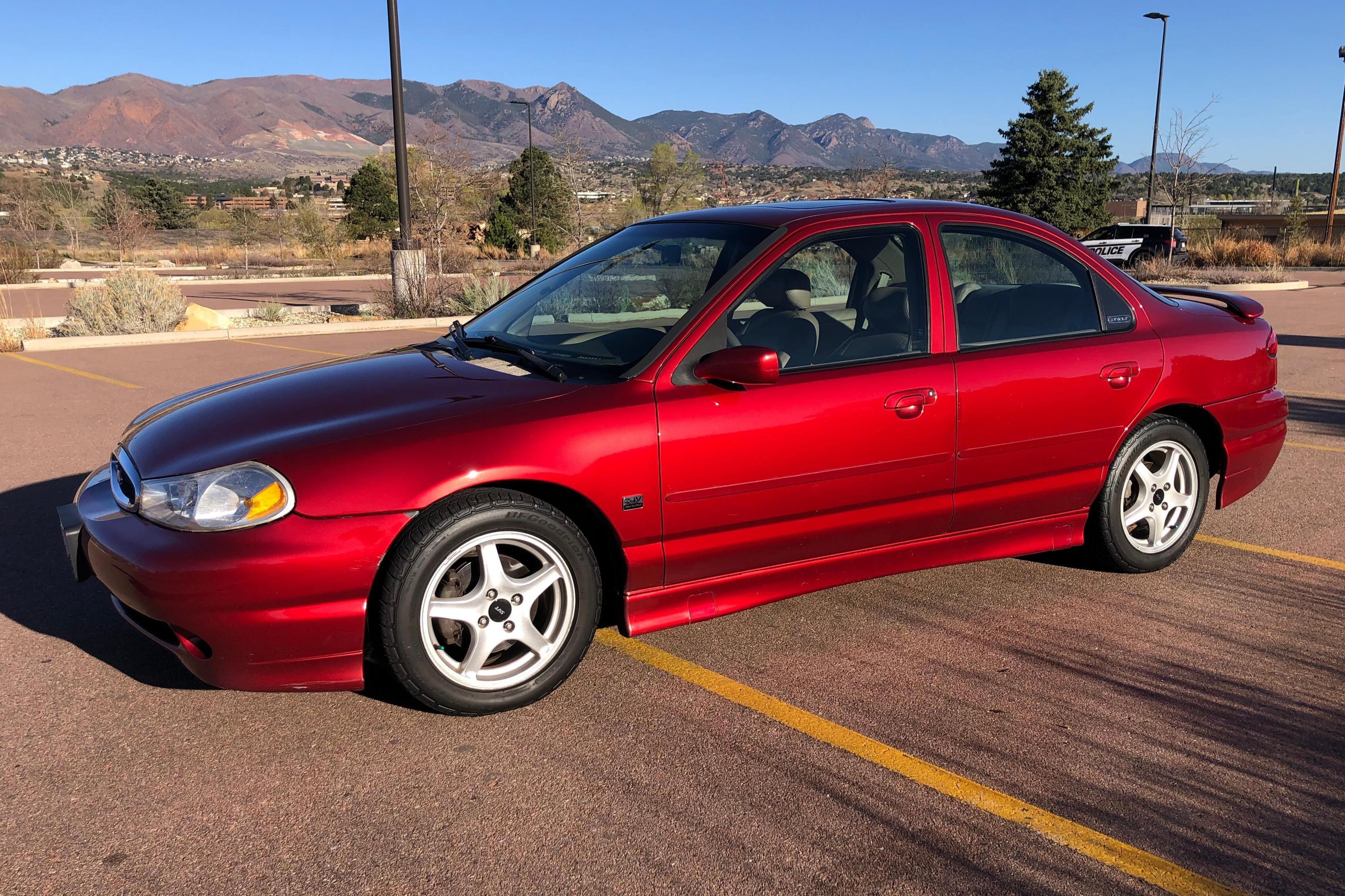 1999 Ford Contour sold at auction for $5,000