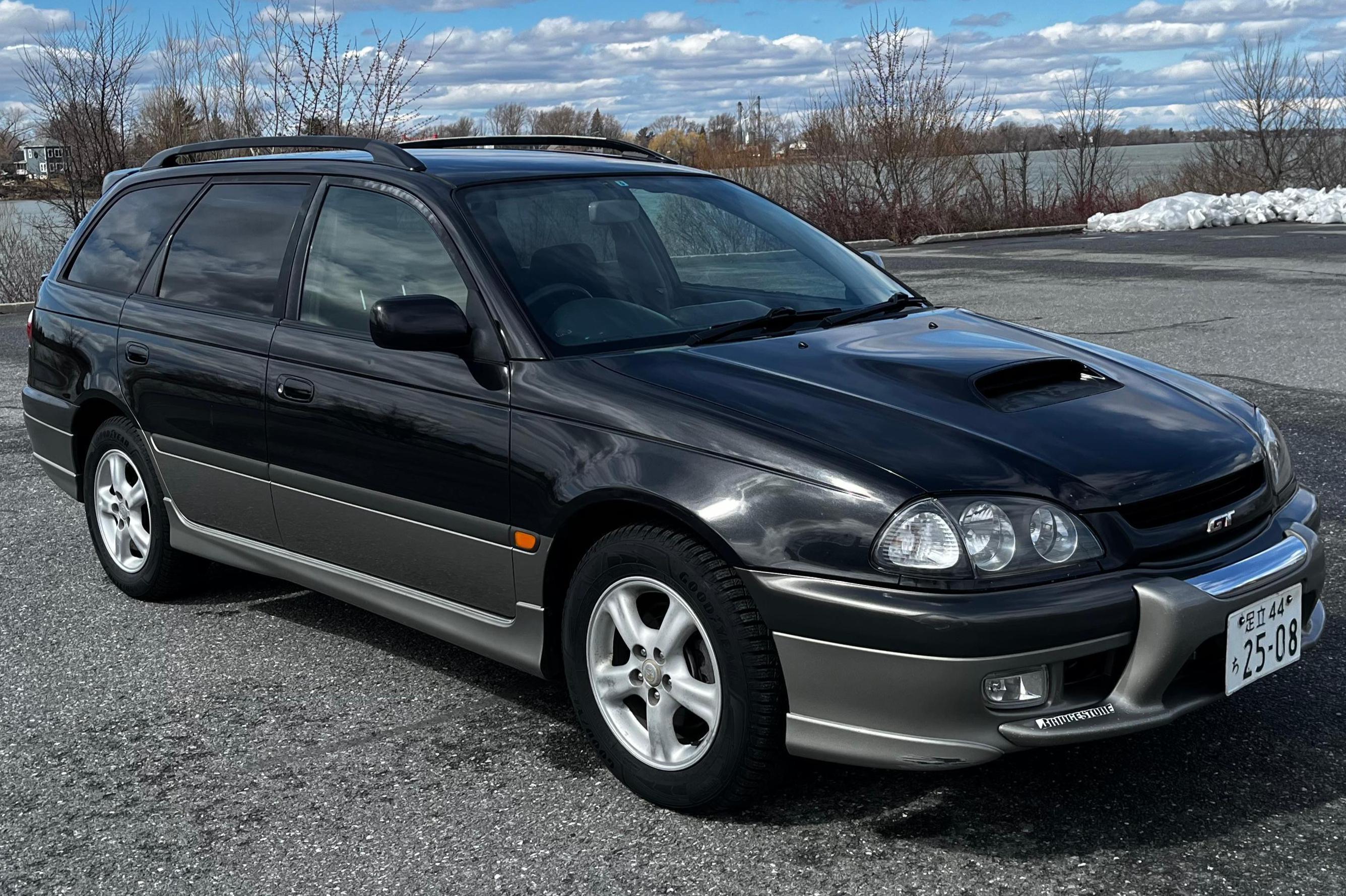 1997 Toyota Caldina sold at auction for $5,500