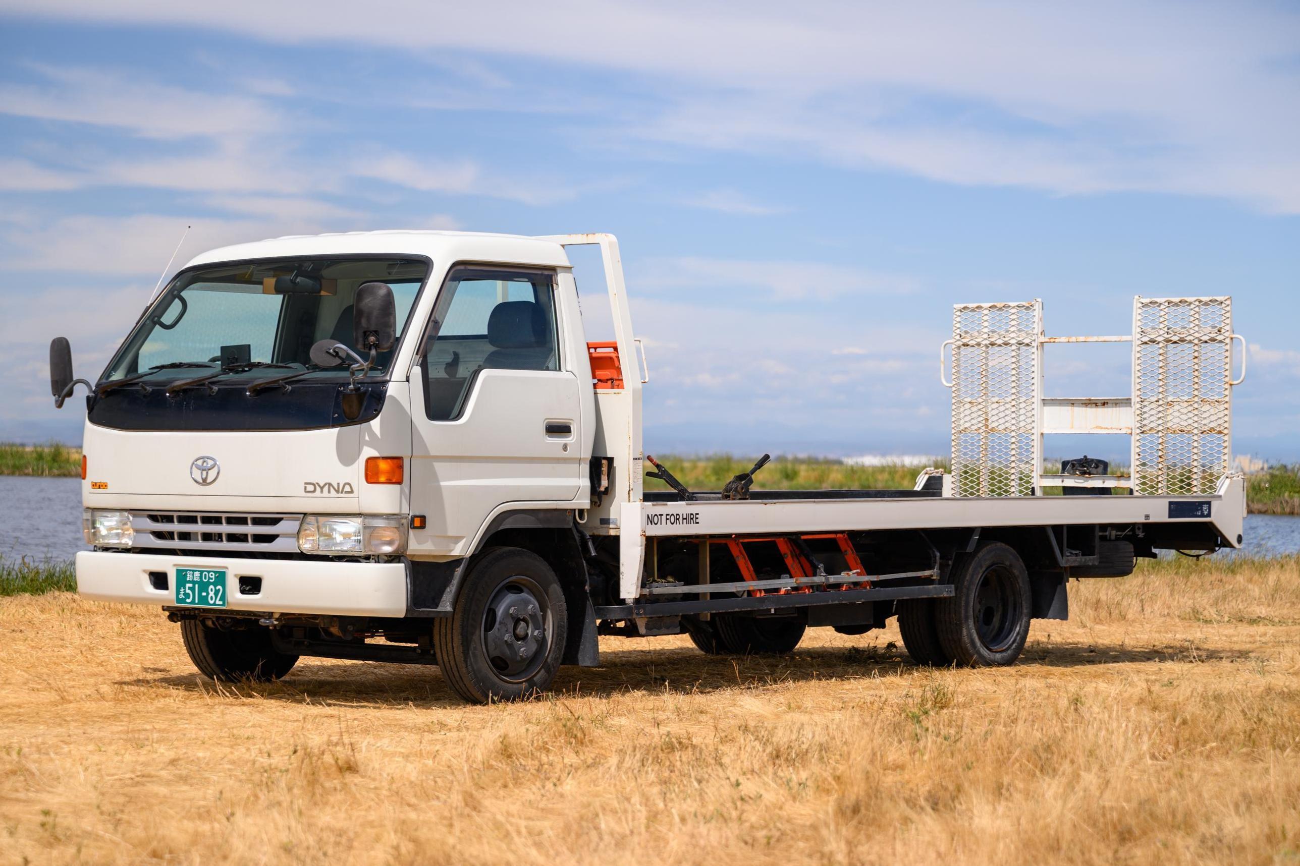 1997 Toyota Dyna sold at auction for $12,500