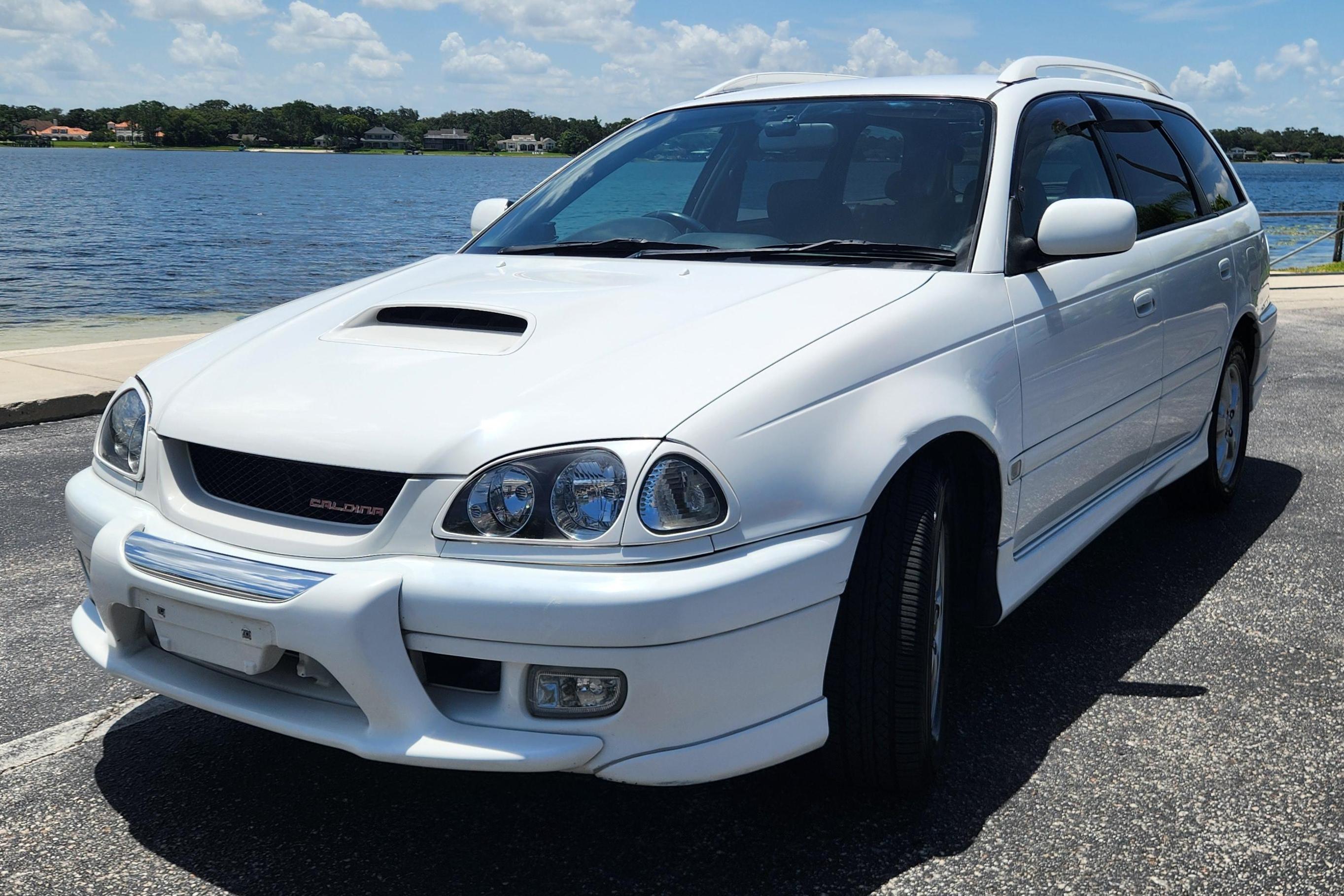 1999 Toyota Caldina sold at auction for $7,000