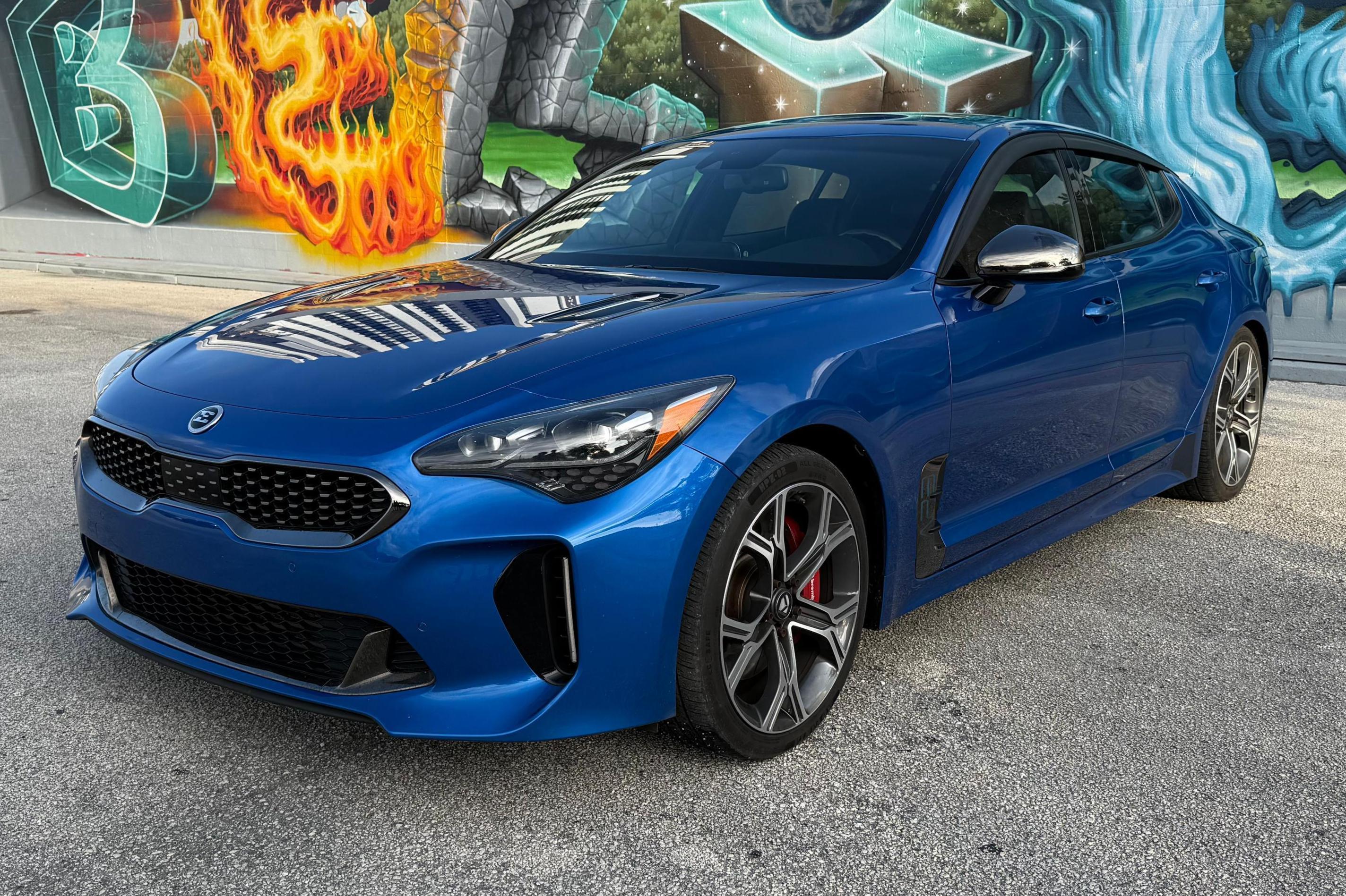 2018 Kia Stinger sold at auction for $13,666