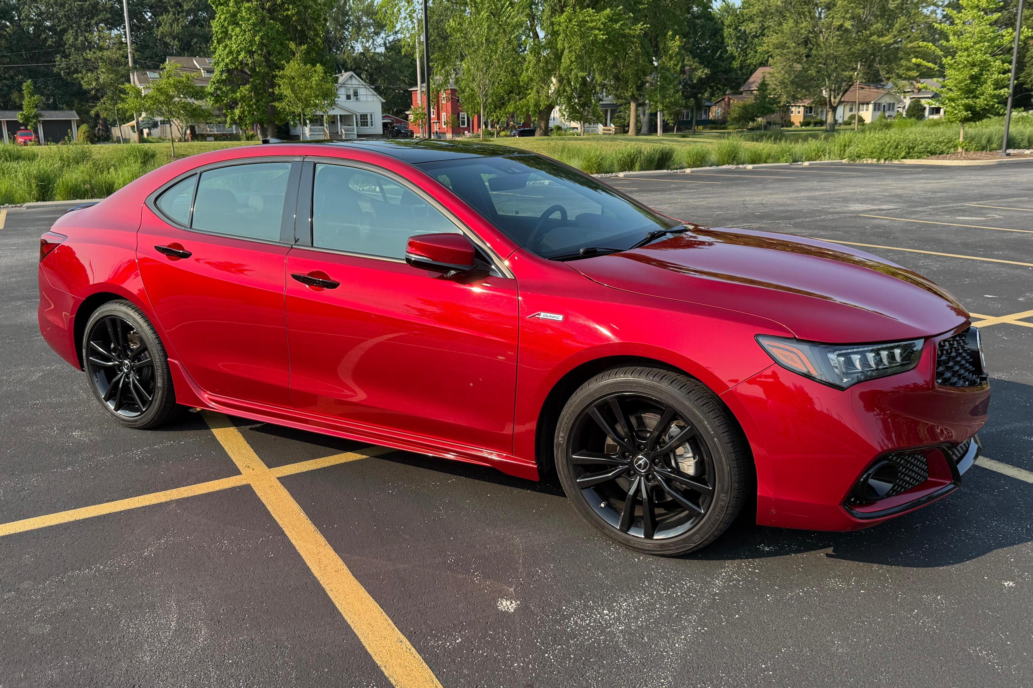 2020 Acura TLX sold at auction for $30,000