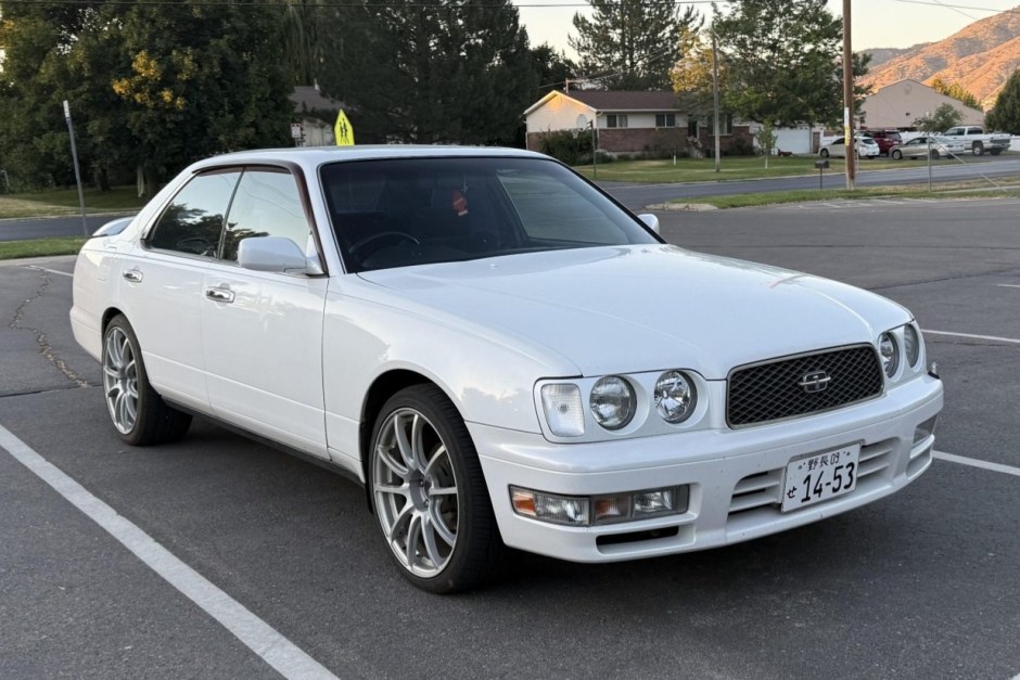 1996 Nissan Gloria sold at auction for $7,800