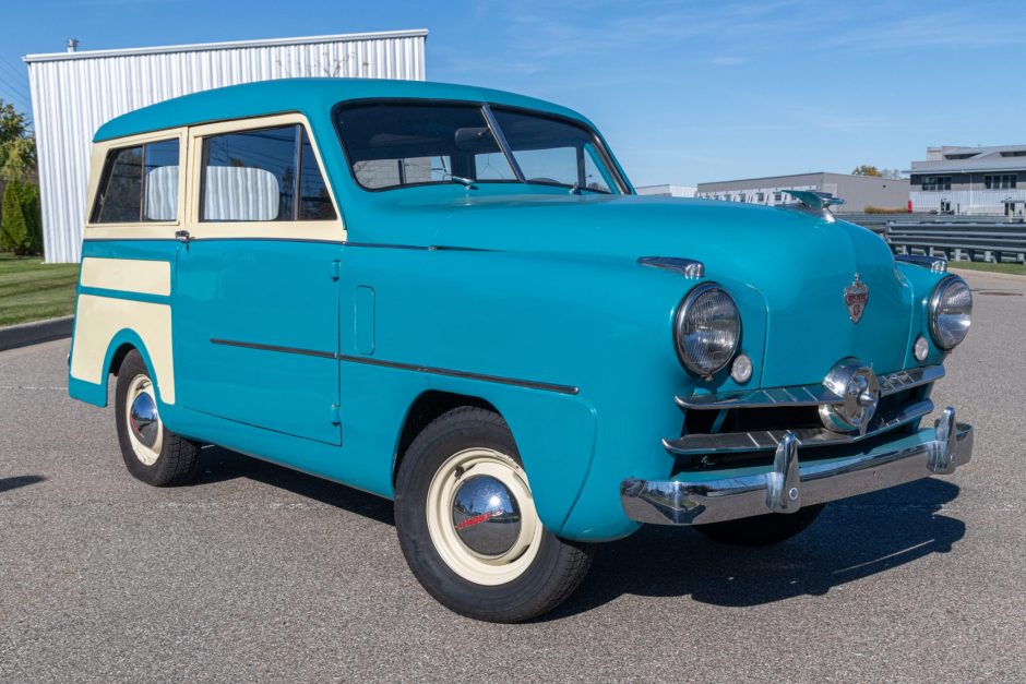 1951 Crosley Sedan, Convertible, & Wagon sold at auction for $4,101