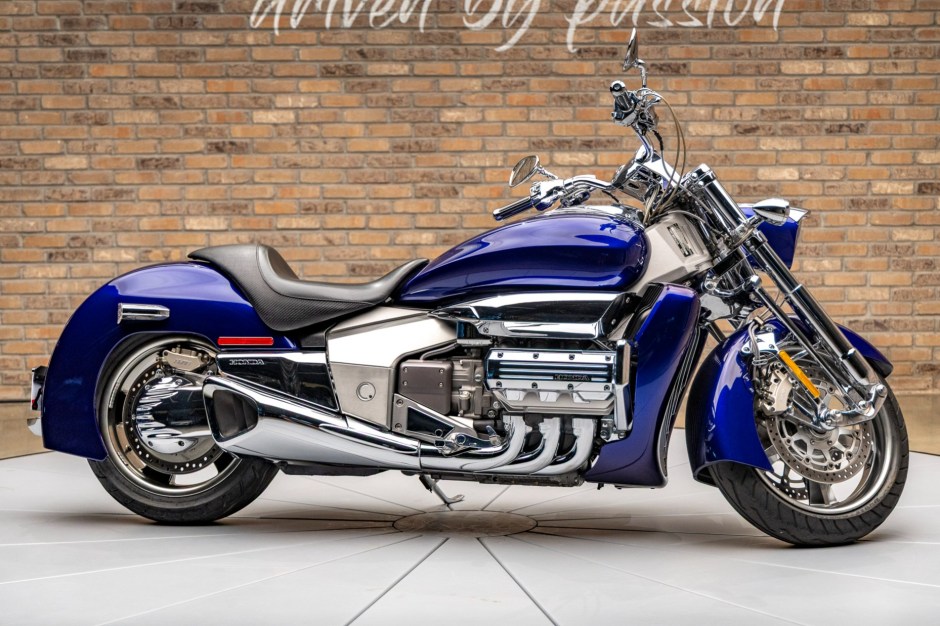 2004 Honda Valkyrie Rune sold at auction for $16,250