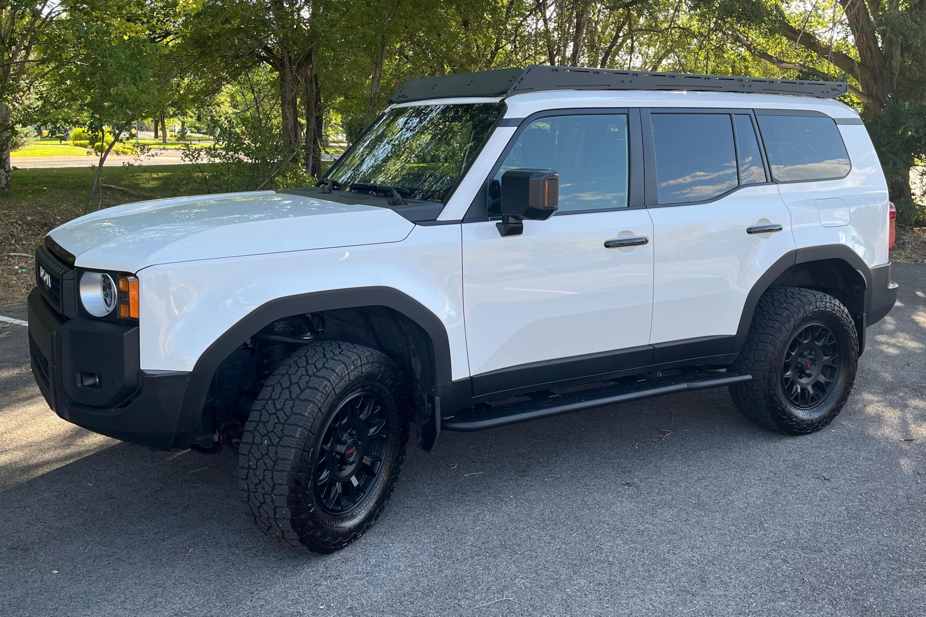 2025 Toyota Land Cruiser 300 Series sold at auction for $51,369