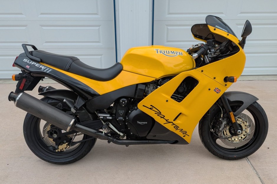 1996 Triumph Daytona sold at auction for $5,450