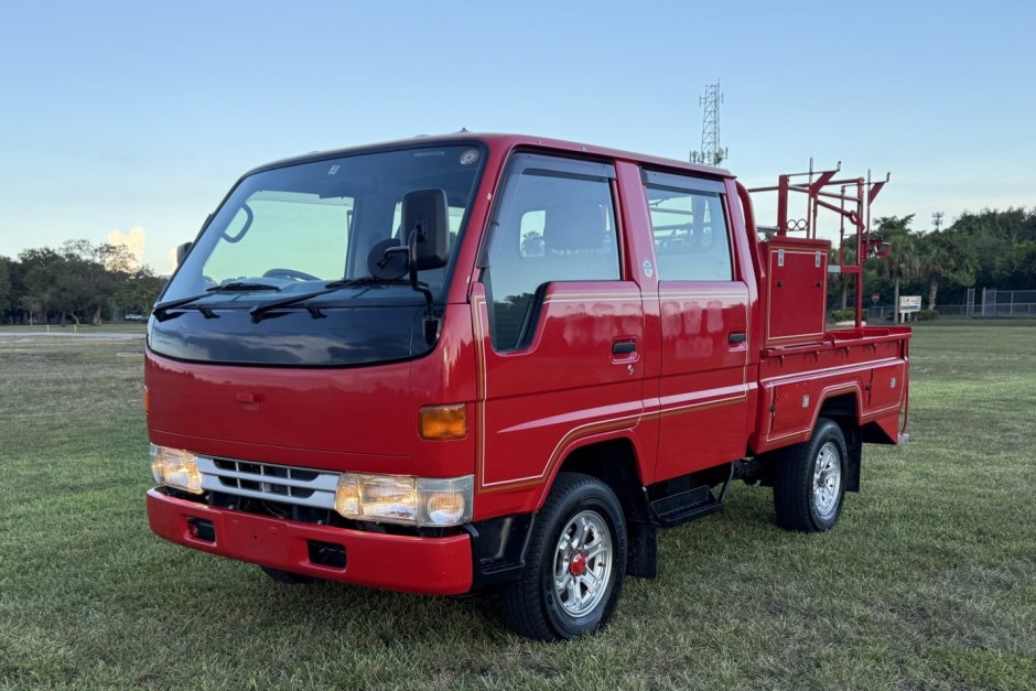 2000 Toyota ToyoAce sold at auction for $9,600