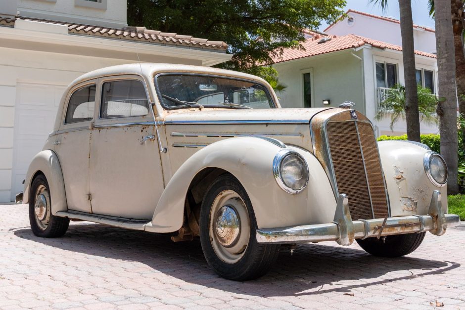 1953 Mercedes-Benz W187 220 sold at auction for $11,250