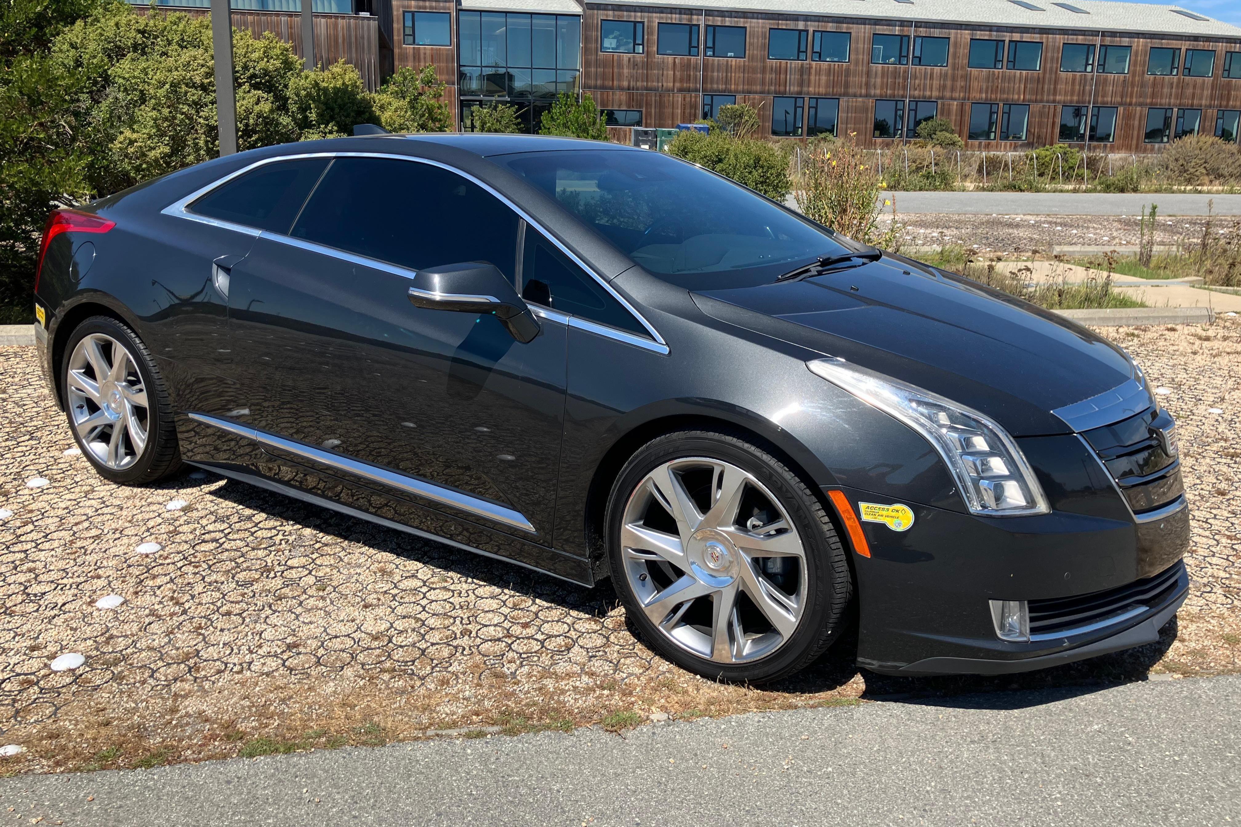 2014 Cadillac ELR sold at auction for $9,500