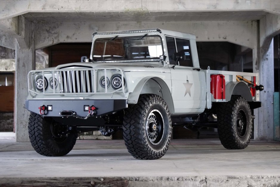 1967 Kaiser M715 sold at auction for $177,000
