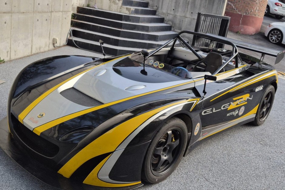 2007 Lotus 2-Eleven sold at auction for $35,888