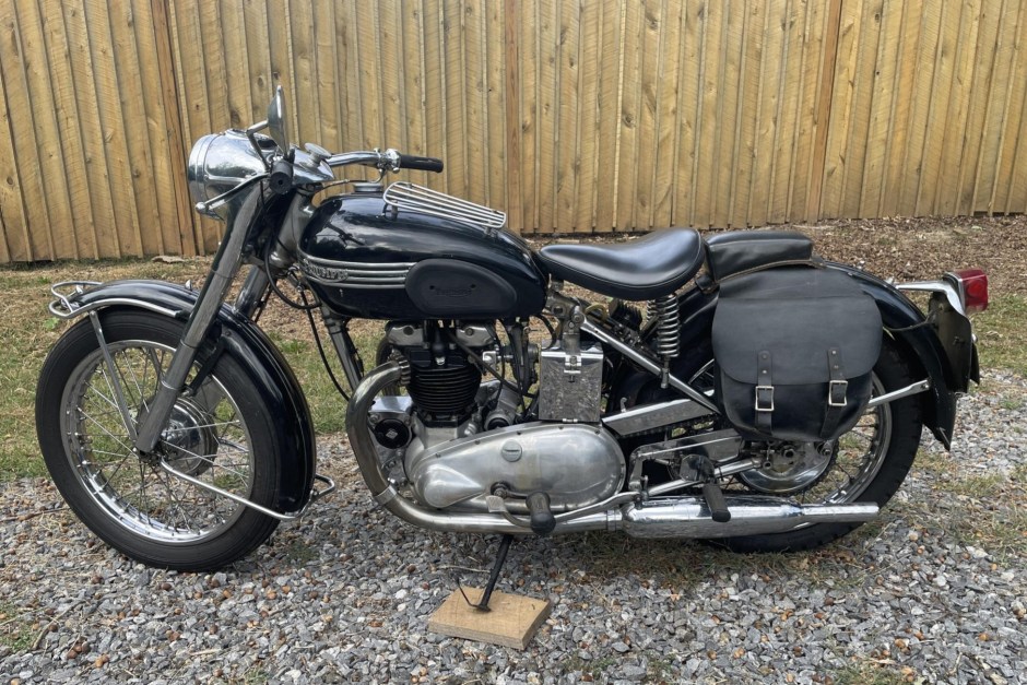 1950 Triumph Thunderbird sold at auction for $5,300