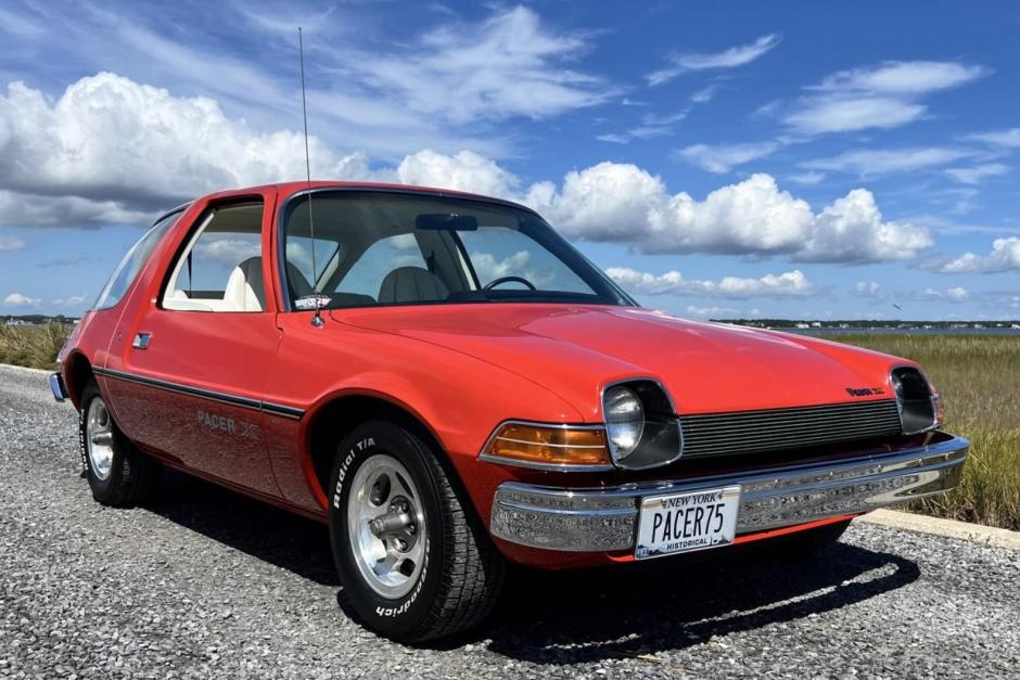 1975 AMC Pacer sold at auction for $16,000