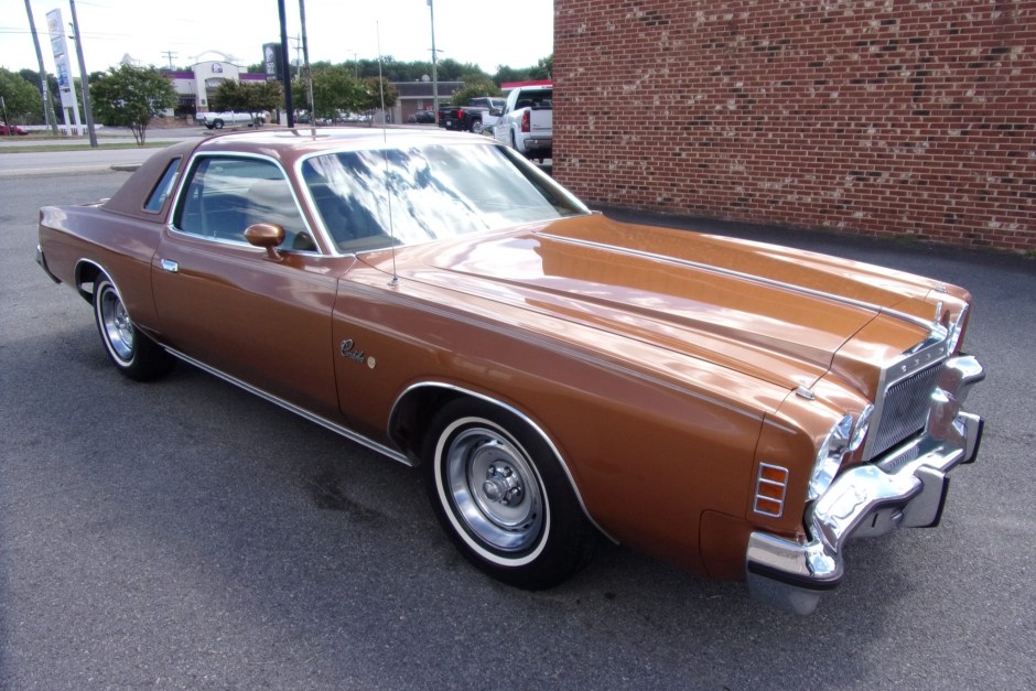 1976 Chrysler Cordoba sold at auction for $9,000