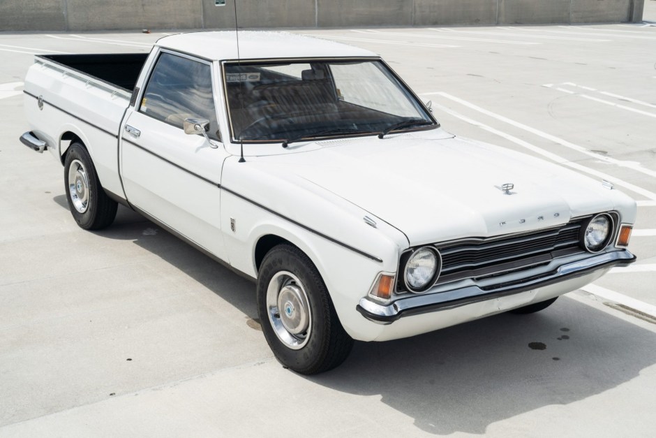 1975 Ford Cortina sold at auction for $9,250