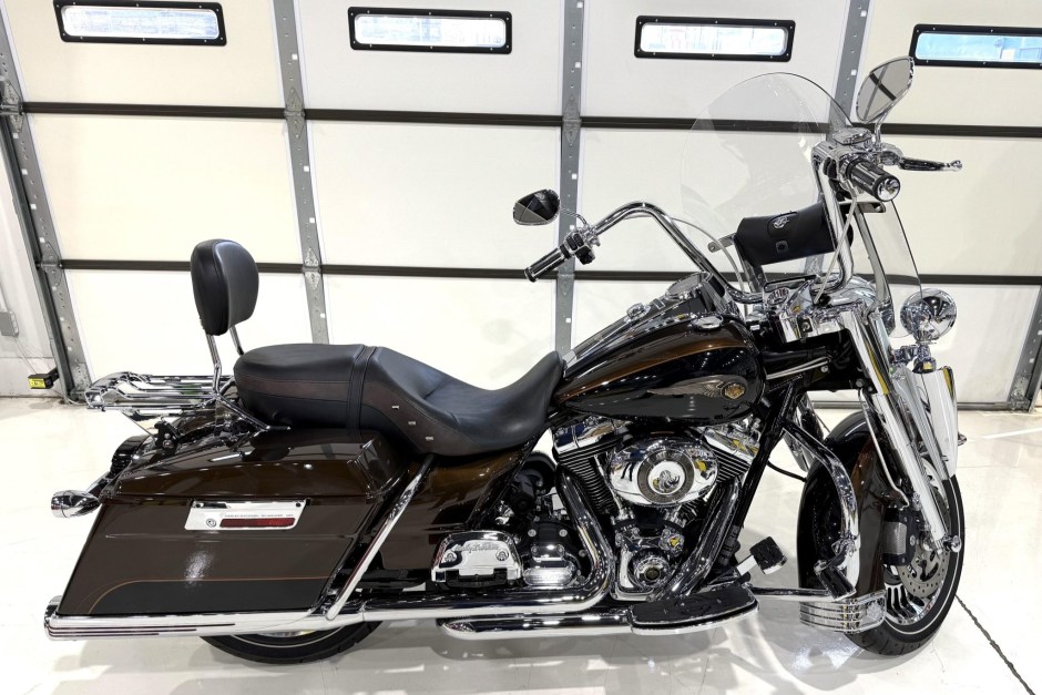2013 Harley-Davidson Road King sold at auction for $8,100