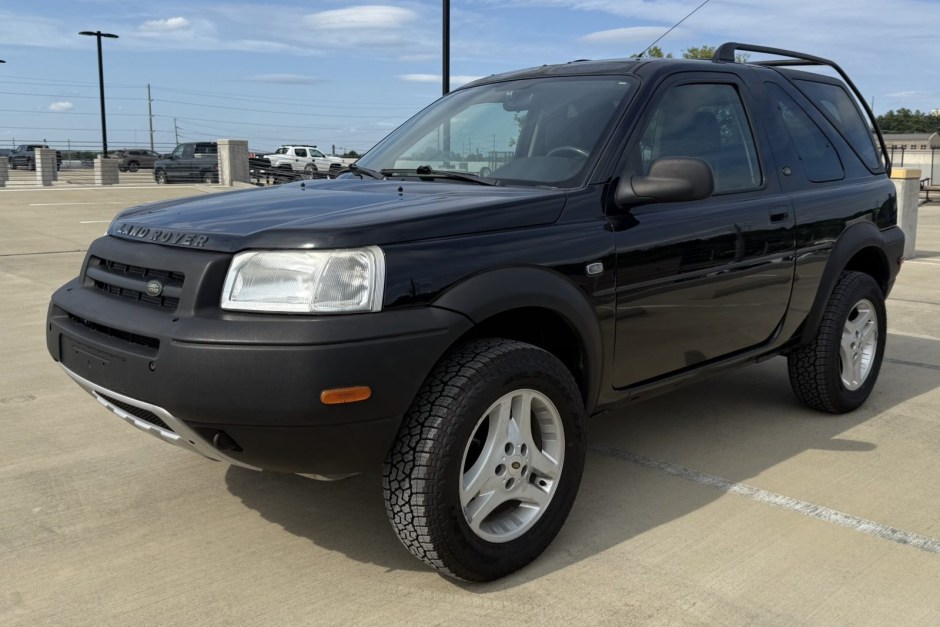 2003 Land Rover Freelander sold at auction for $4,405
