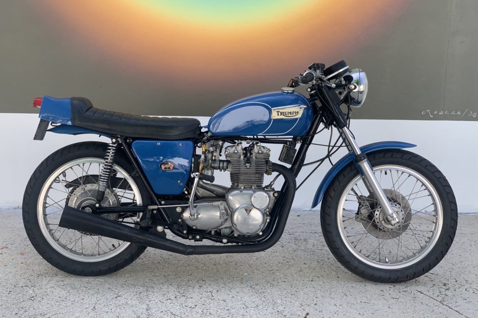 1974 Triumph Trident sold at auction for $3,500