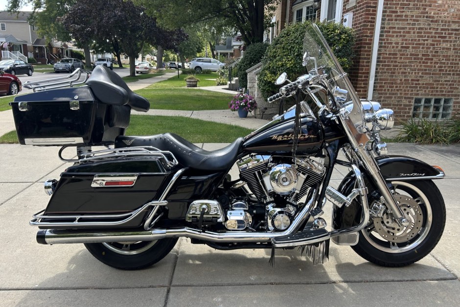 2000 Harley-Davidson Road King sold at auction for $4,500