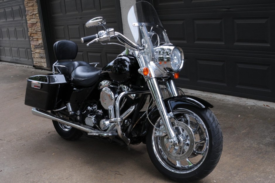 1997 Harley-Davidson Road King sold at auction for $5,700