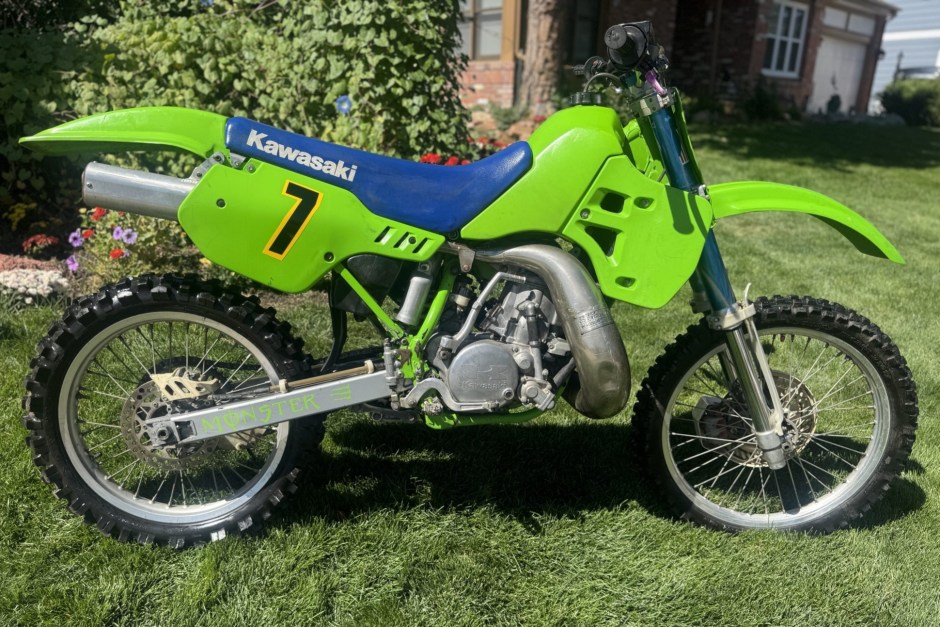 1989 Kawasaki KX sold at auction for $4,600