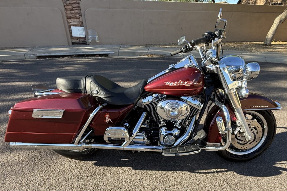 2002 Harley-Davidson Road King sold at auction for $4,000