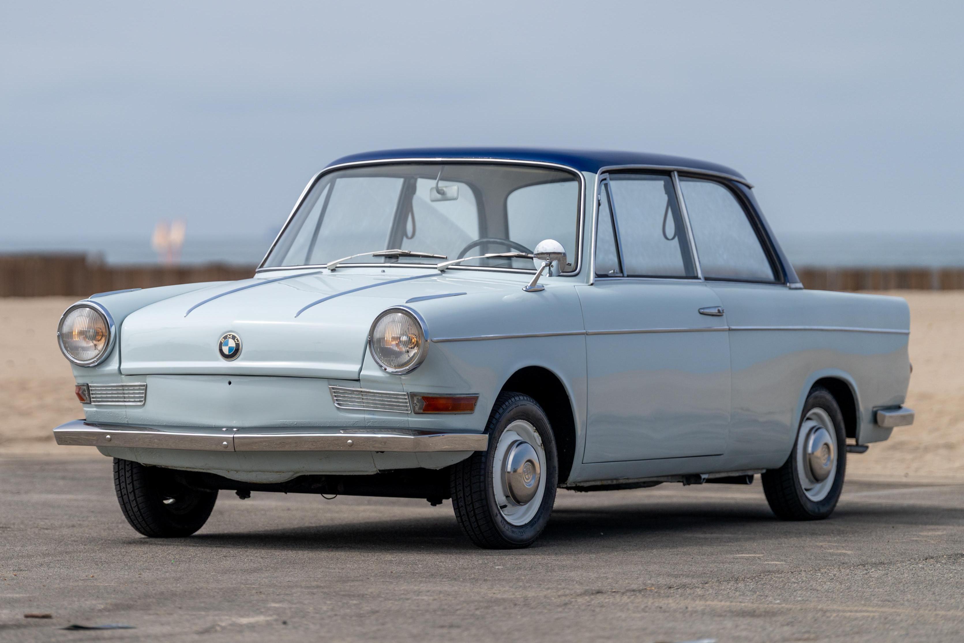 1963 BMW 700 sold at auction for $11,400