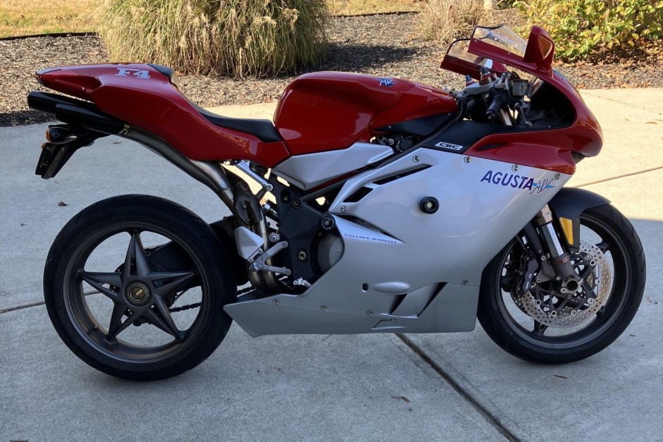 2000 MV Agusta F4 sold at auction for $7,500
