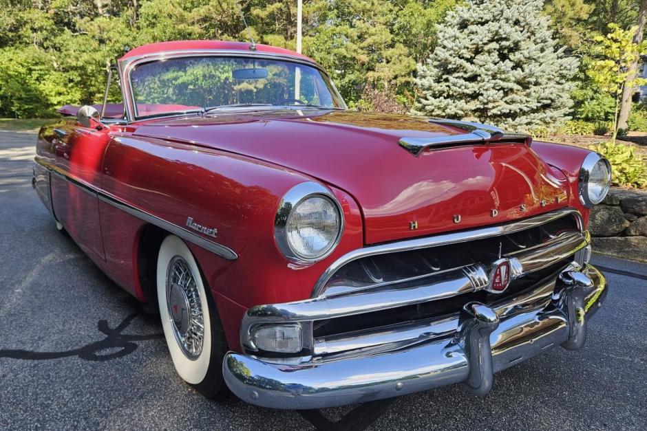 1954 Hudson Hornet sold at auction for $45,000