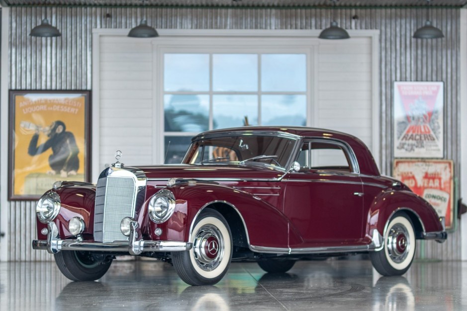 1956 Mercedes-Benz W186/W189 Adenauer sold at auction for $334,333