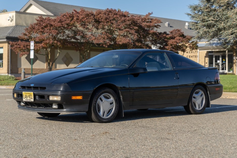 1989 Ford Probe sold at auction for $5,300