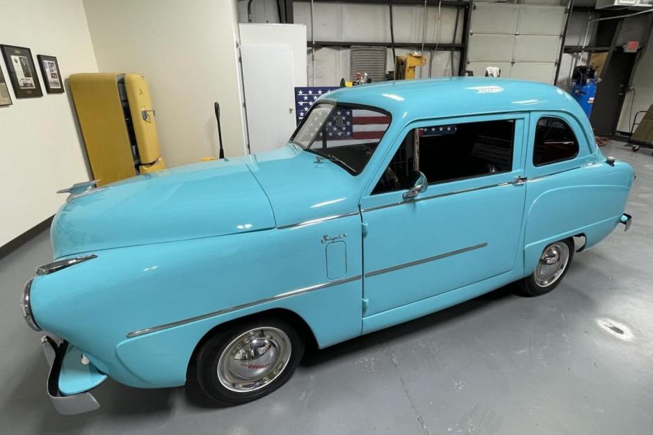 1952 Crosley Sedan, Convertible, & Wagon sold at auction for $7,508