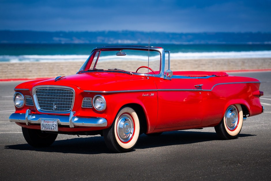 1960 Studebaker Lark sold at auction for $21,250