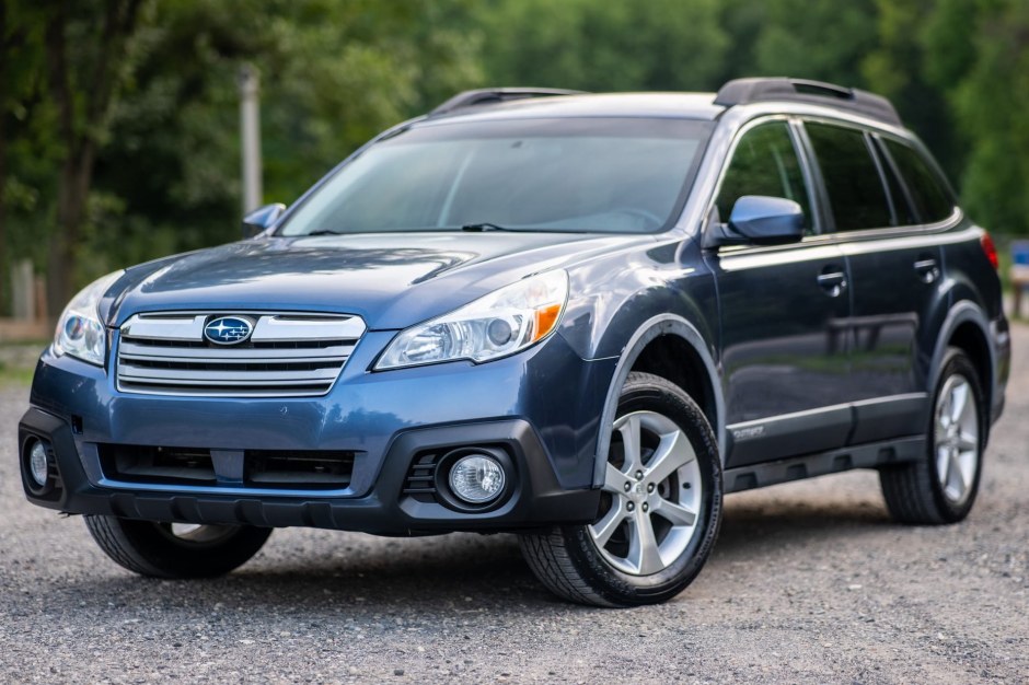 2014 Subaru Outback sold at auction for $8,100