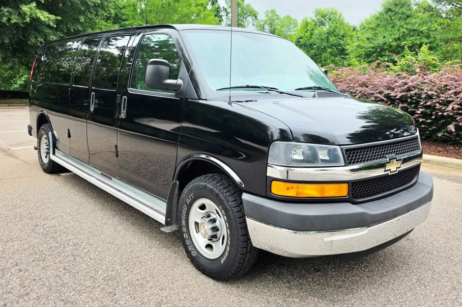 2012 Chevrolet Express sold at auction for $24,000