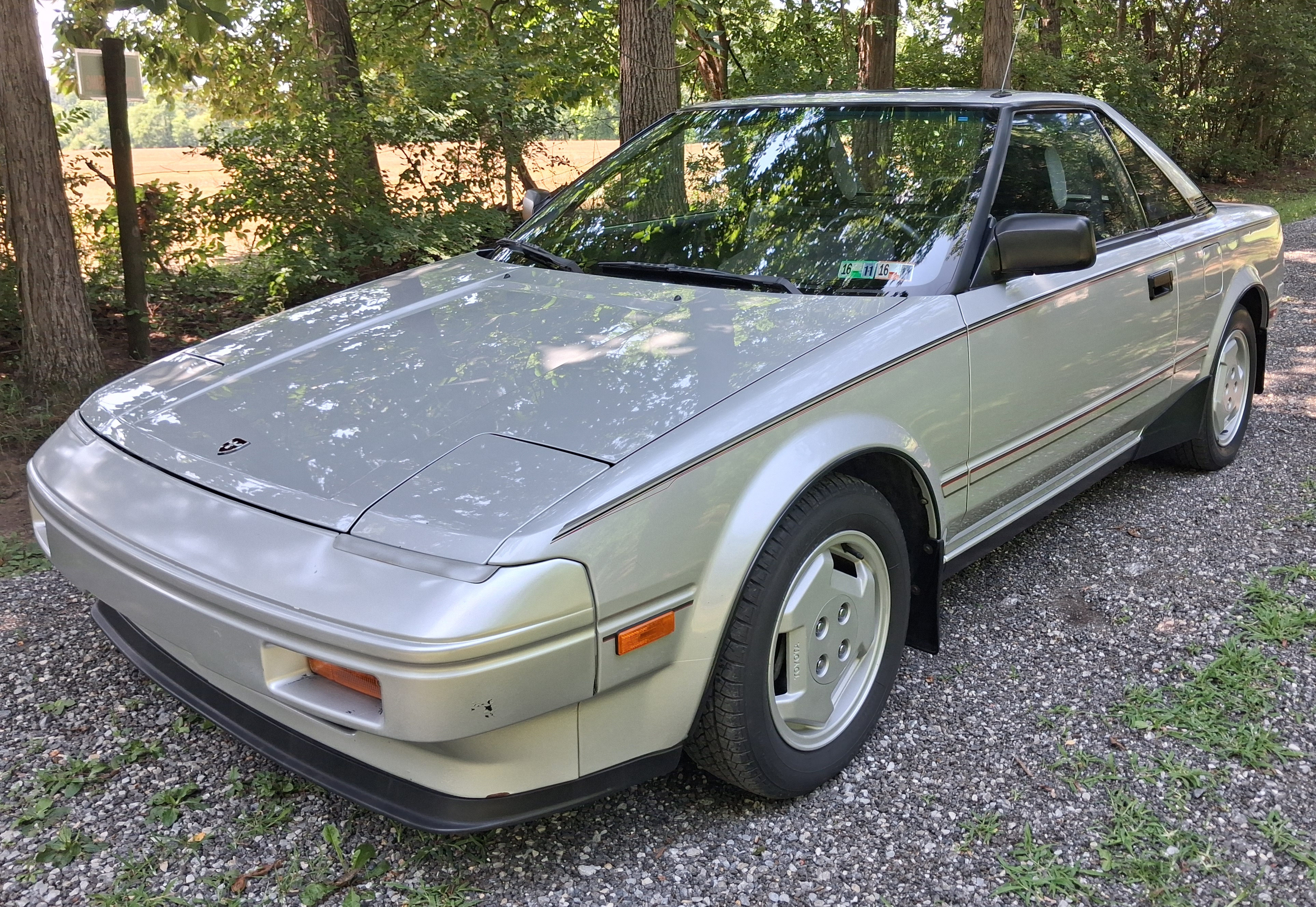1986 Toyota MR2 sold at auction for $7,500