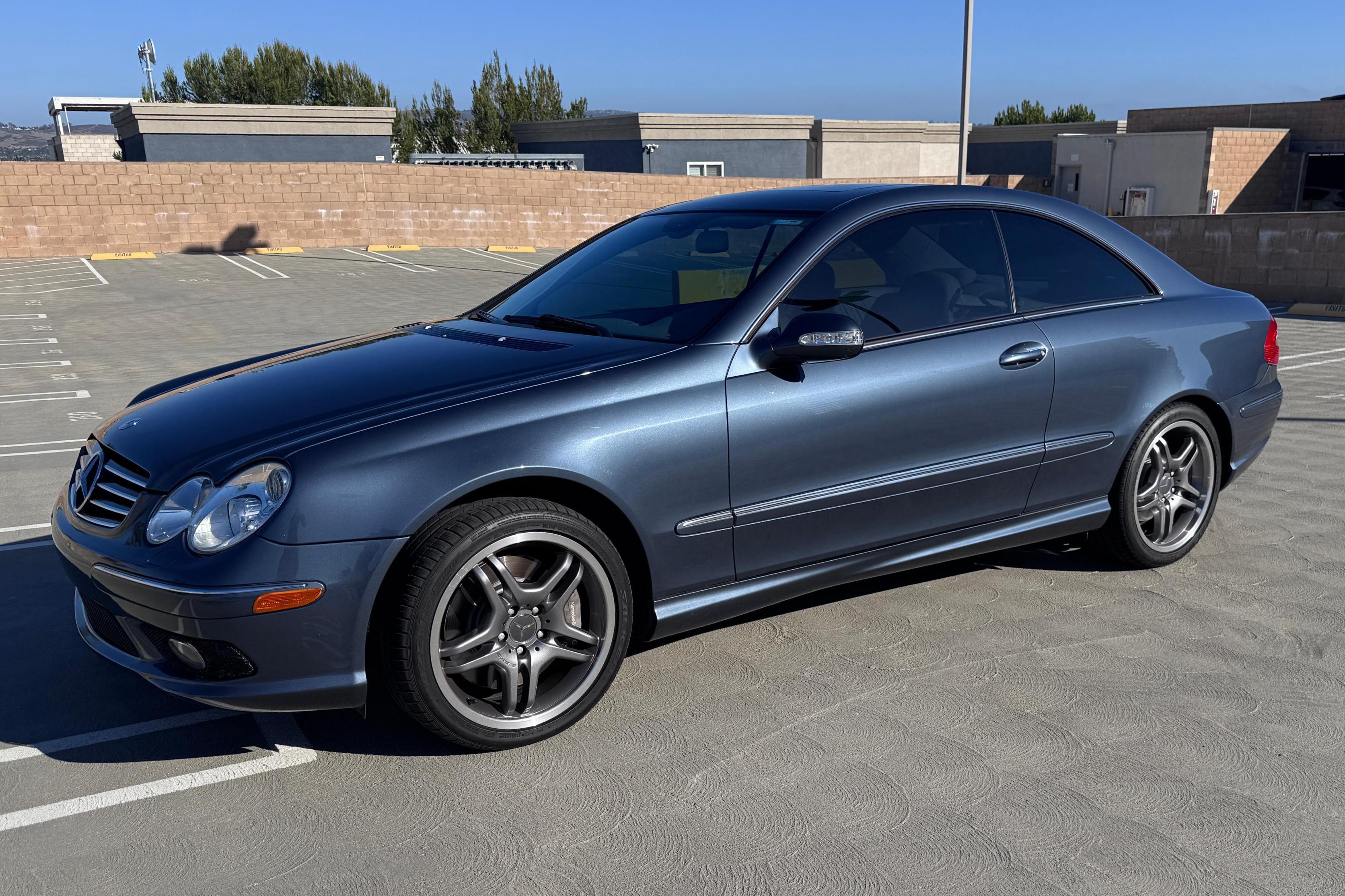 2003 Mercedes-Benz CLK-Class sold at auction for $8,100