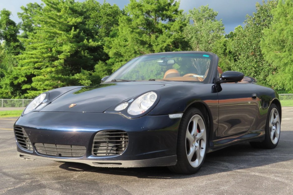 2004 Porsche 996 sold at auction for $30,250