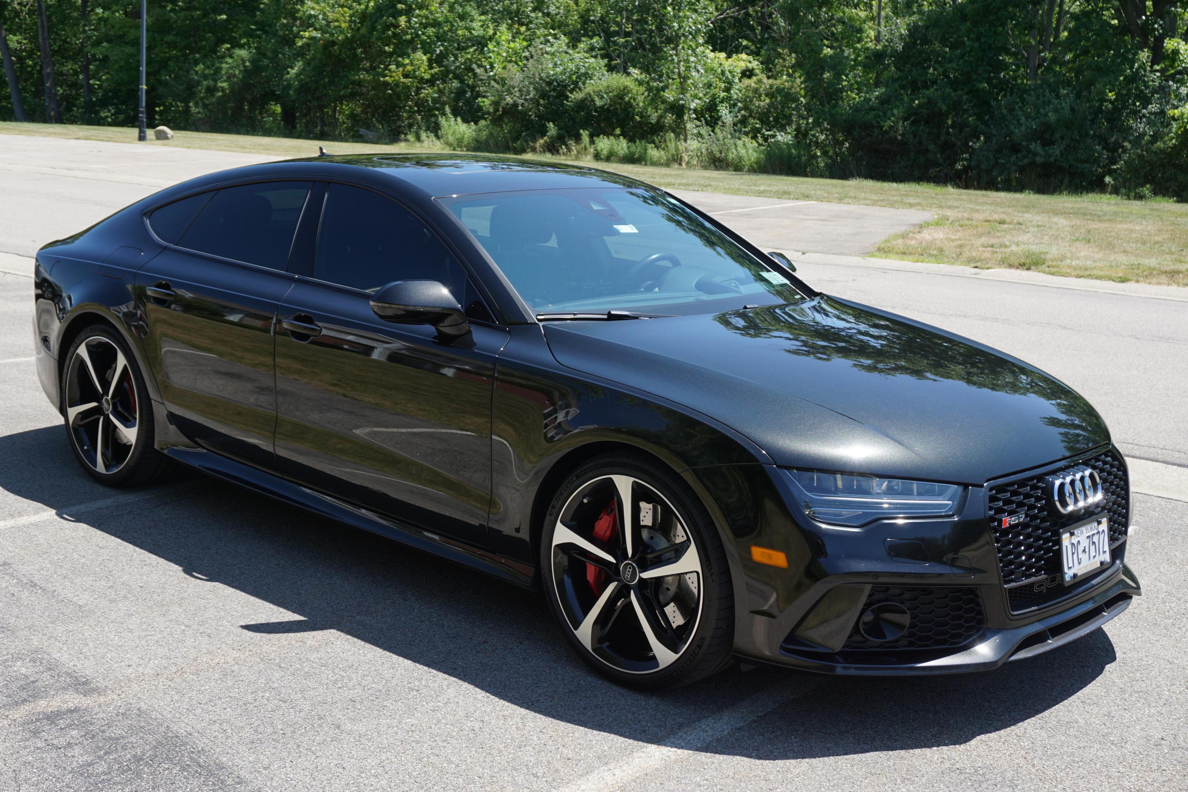 2017 Audi RS7 sold at auction for $31,600