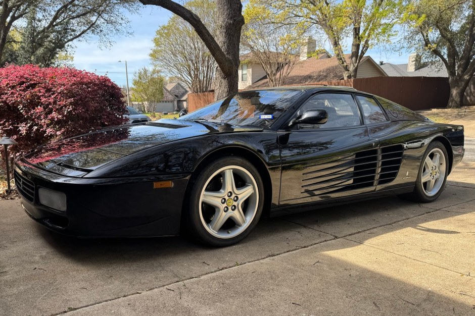 1992 Ferrari Testarossa sold at auction for $401,000