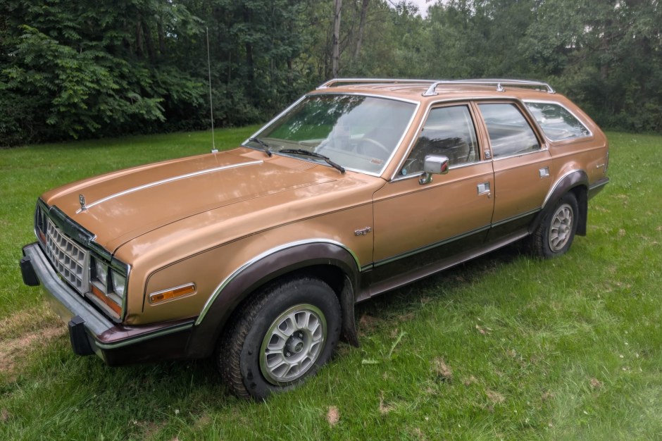 1982 AMC Eagle sold at auction for $4,600