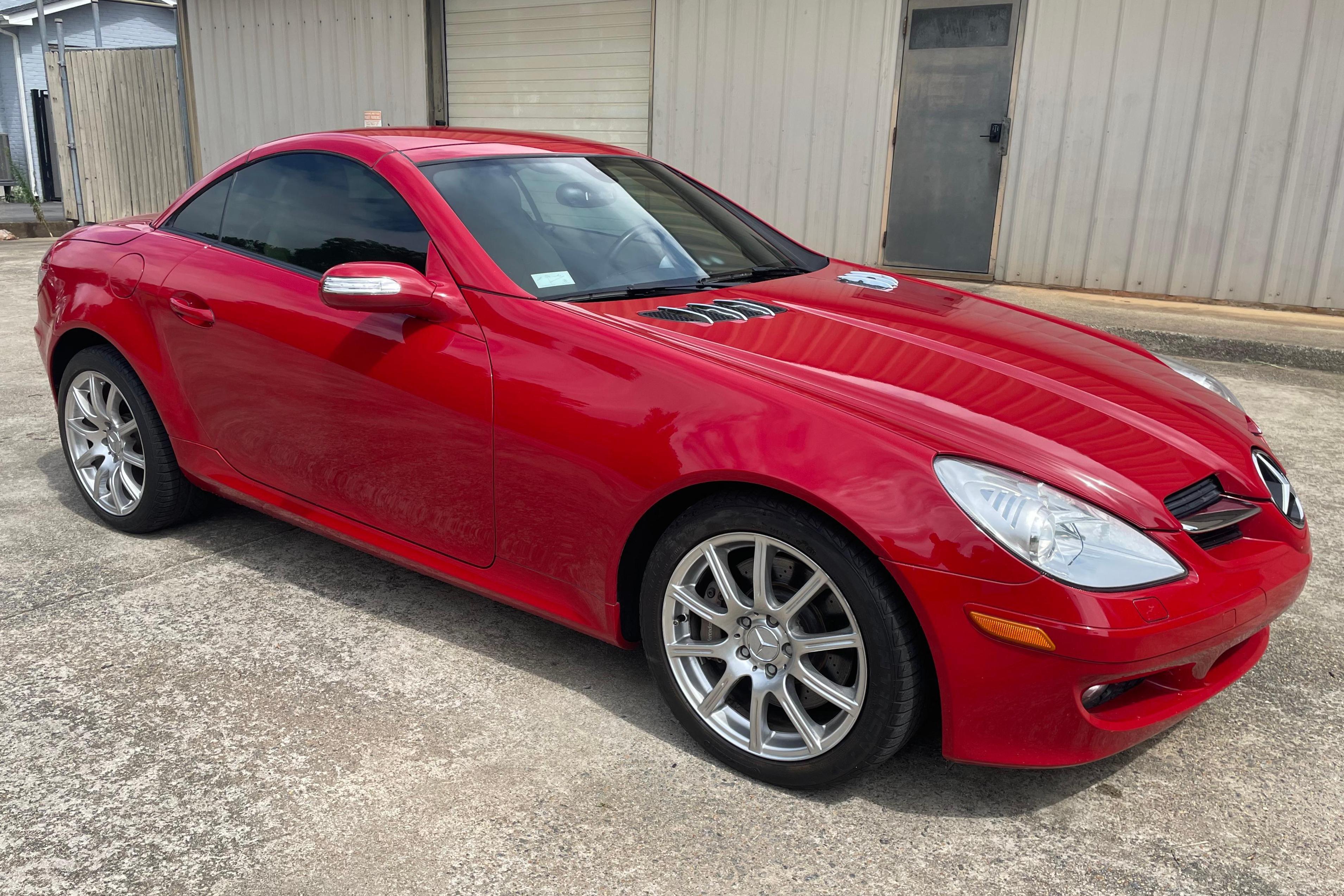 2005 Mercedes-Benz SLK-Class sold at auction for $7,300