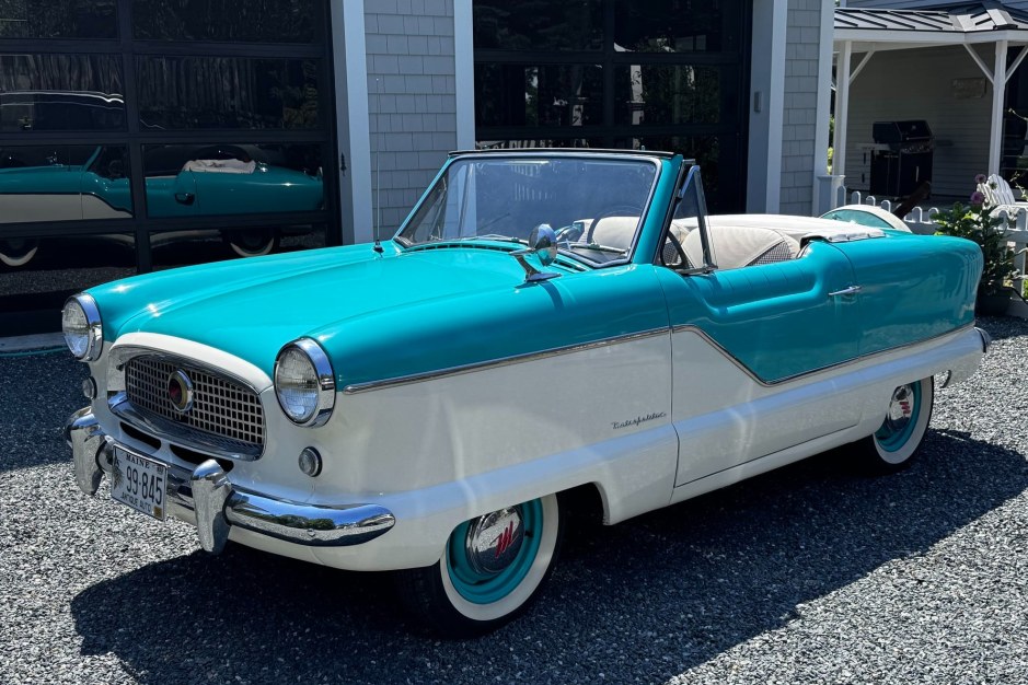 1959 Nash Metropolitan sold at auction for $19,250